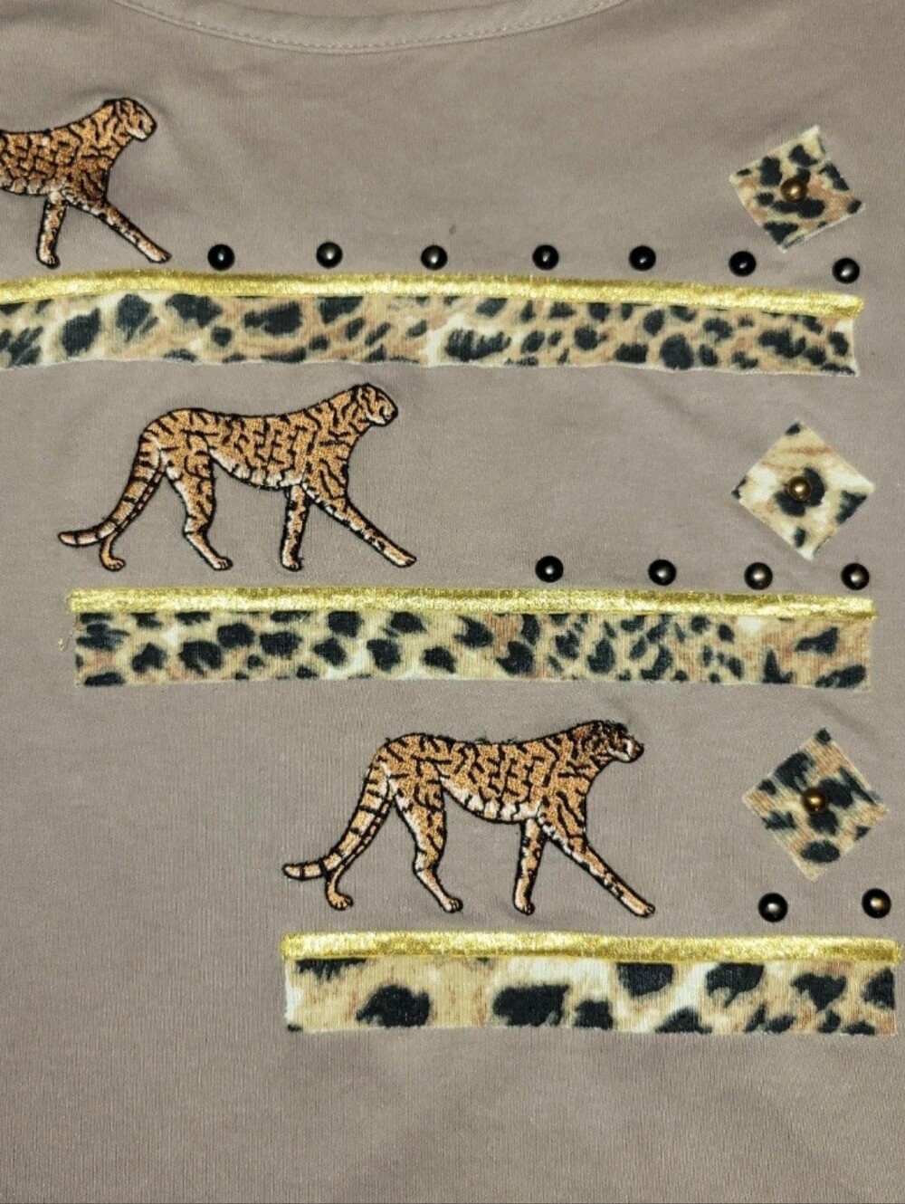 Vtg P.GB Cheetah Embroidered 3/4 Sleeve Top Leopard Print Appliqué Studed Curvy